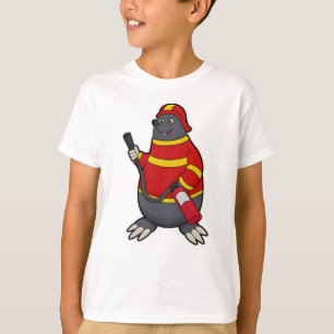 Camiseta Mole como Bombeiro com extintor de incêndio