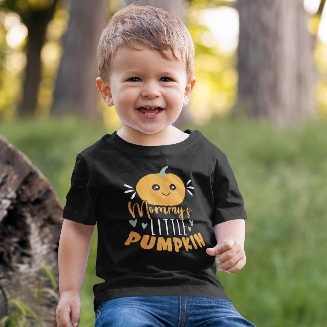 Camiseta Mommy's Little Pumpkin Cute Baby (Criador carregado)