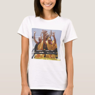 Camiseta Monges budistas felizes em uma montanha russa