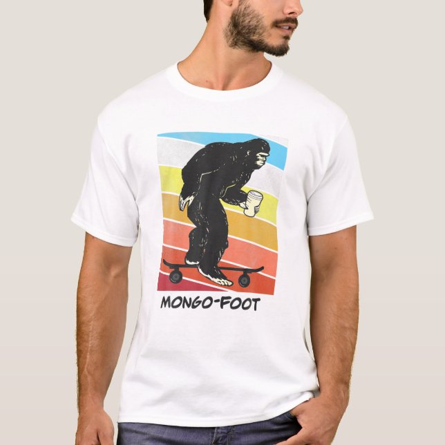 Camiseta Mongo Foot Bigfoot Sasquatch Skateboard Wi (Frente)