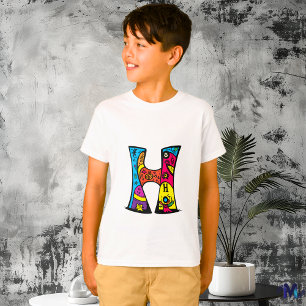 Camiseta Monograma H Tribal e Doodle Coloroso e Divertido