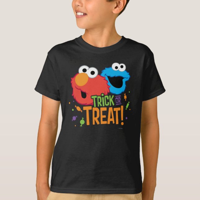 Camiseta Monstro de Biscoitos e Elmo - Truque ou Tratar (Frente)