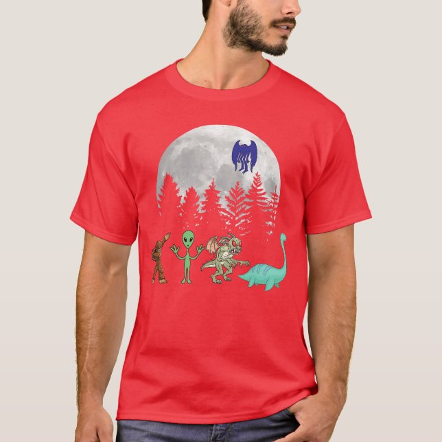 Camiseta Monstro de Loch Ness Alien Mothman Críptido Mitoló (Frente)