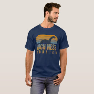 Camiseta Monstro do Lago Ness Retro Pôr do Sol Vintage