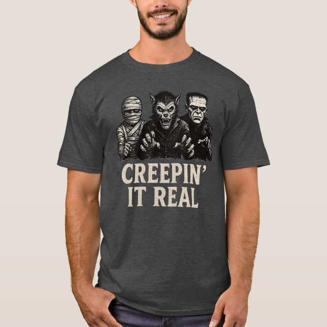 Camiseta Monstros Clássicos de Halloween de Terror Creepin  (Frente)