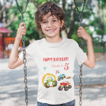 Camiseta Monstros Coloridos do Aniversário com Idade do Nom<br><div class="desc">Celebre o grande dia do seu filho com esta camiseta de crianças de aniversário fofa e personalizada que tem três caminhões de monstro coloridos. Há um caminhão monstro verde dirigindo através de um anel de fogo, um caminhão monstro vermelho assistindo, e um caminhão monstro azul pulando sobre uma pilha de...</div>