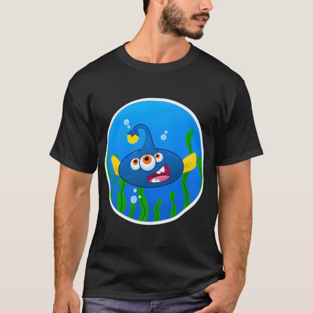 Camiseta Monstros Pequenos - Cara de Peixe Azul (Frente)