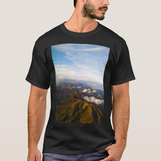 Camiseta Montanhas (Frente)