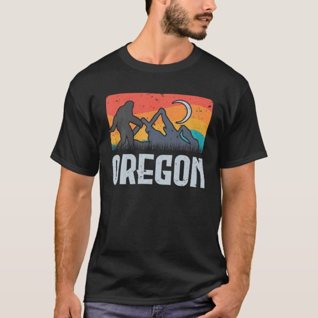Camiseta Montanhas de Sasquatch Bigfoot em Oregon (Frente)