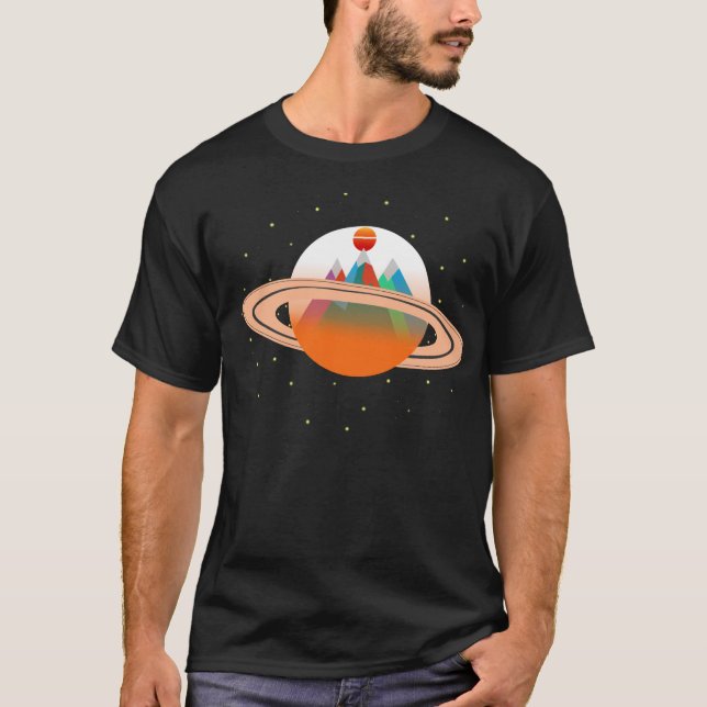 Camiseta Montanhas de Saturn Sun (Frente)