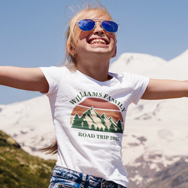 Camiseta Montanhas de Viagens Rodoviárias Familiares Rapari (Criador carregado)