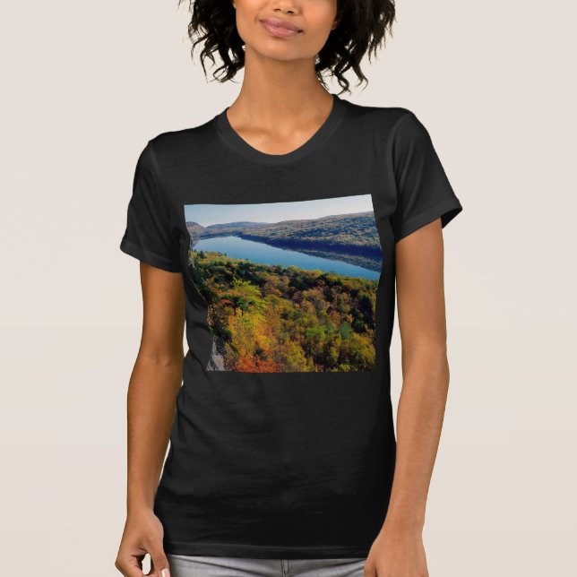 Camiseta Montanhas do porco- do lago (Frente)