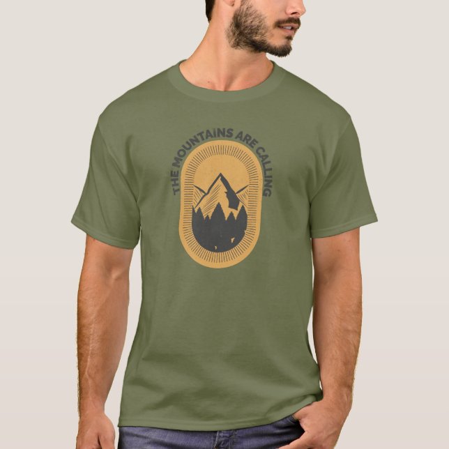 CAMISETA MONTANHAS ESTÃO LIGANDO (Frente)