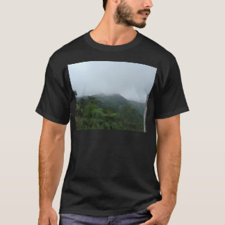 Camiseta Montanhas Nebulosas Longo