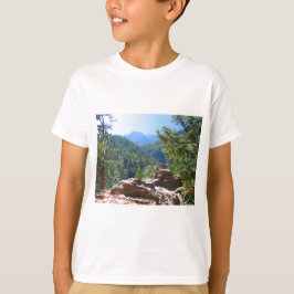 Camiseta Montanhas rochosas de Colorado com rochas