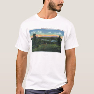 Camiseta Monte do solar que negligencia a cena da vila de
