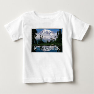 Camiseta Monte Rainier   Reflexo em uma Lagoa da Montanha