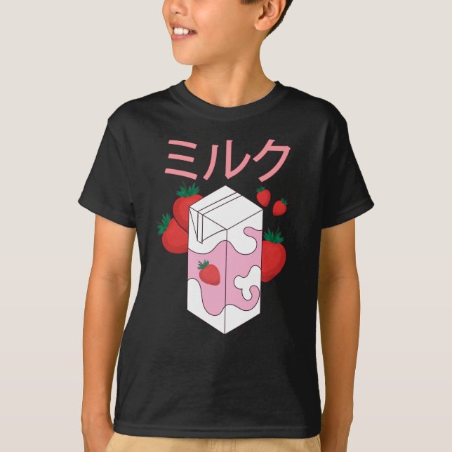 Camiseta Morango Leite Animes Merch Japão Morangos (Frente)
