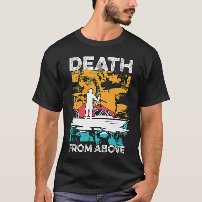 Camiseta Morto De Acima Pescador Retro Adora Captura De Pei (Frente)
