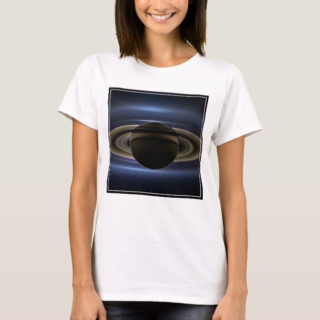 Camiseta Mosaico Do Sistema Saturno Volta Ao Sol. (Frente)