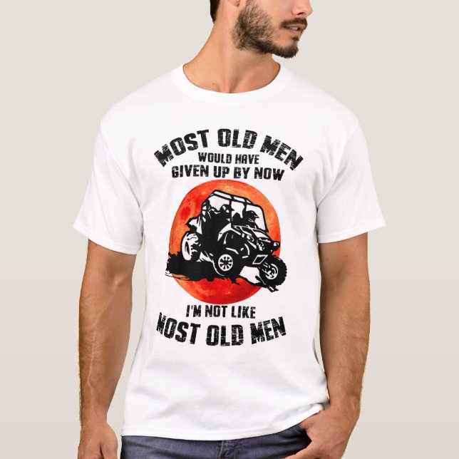 Camiseta Most Old Men Would Have Given Up By Now Ranger (Frente)