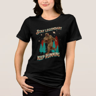 Camiseta Motivação Divertida de Bigfoot Correndo