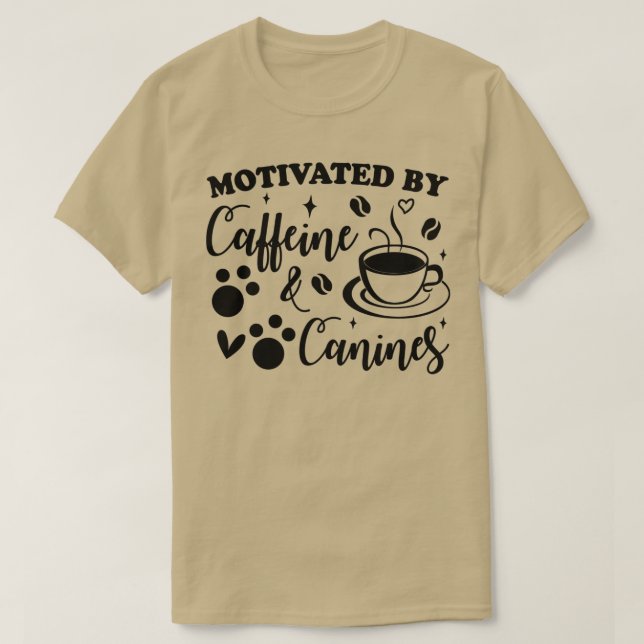 Camiseta motivada pela cafeína e pelas caninas (Frente do Design)