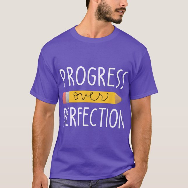 Camiseta Motivational Progress Over Perfection Backo School (Frente)
