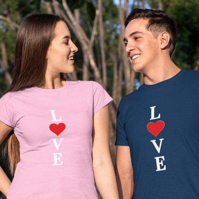 Camiseta Motivo de AMOR Clássico com um Toque Moderno (Criador carregado)
