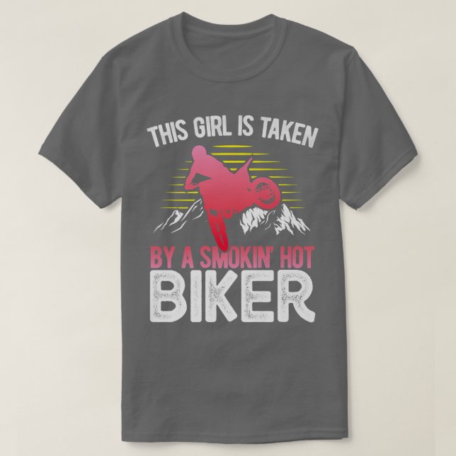 Camiseta Motocicleta Esta Garota É Levada Por Um Ho De Fuma (Frente do Design)