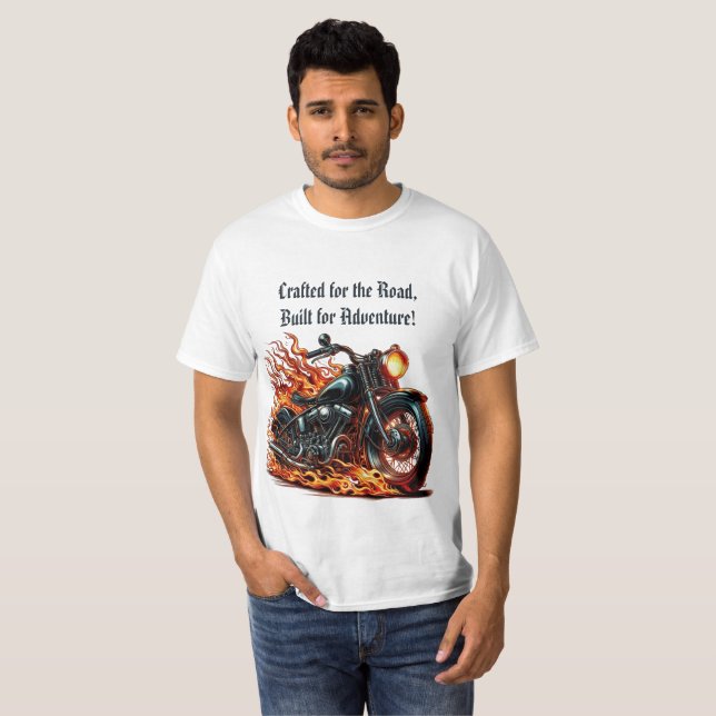 Camiseta Motociclo Clássico em Movimento com Chamas (Frente Completa)