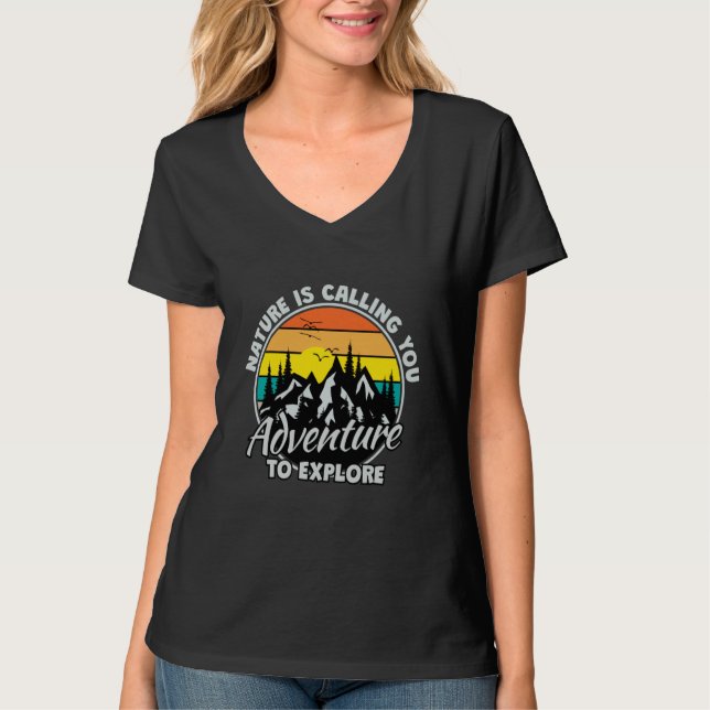 Camiseta Mountain and Forest Scene Silhouette  16 (Frente)