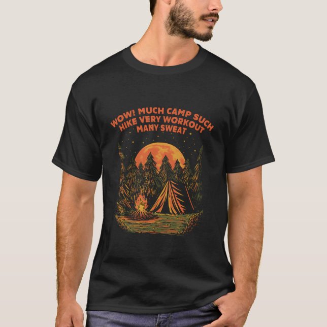 Camiseta Much Camp Such Hike Very Workout Camping Hiking Ca (Frente)
