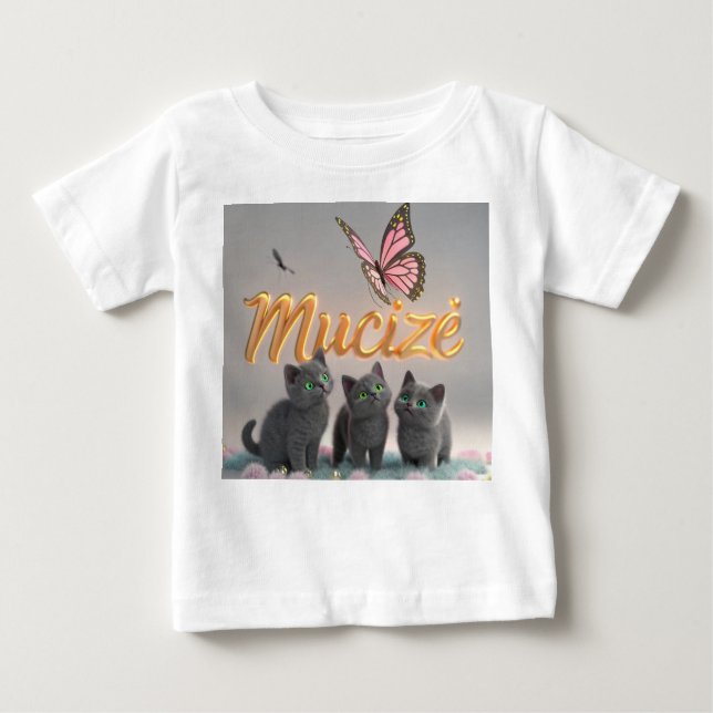 Camiseta "MUCİZE" — Elegância Sonhadora com Kittens e Butte (Frente)