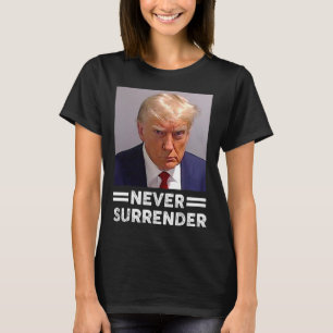 Camiseta Mug Shot Nunca Devolva O Voto 2024