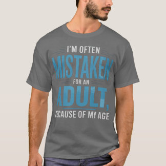 Camiseta Muitas Vezes Sou Confundido Com Um Humor Adulto Po