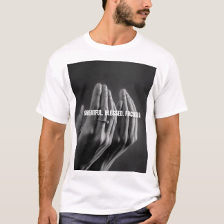 Camiseta Muito. Abençoado.focsued 