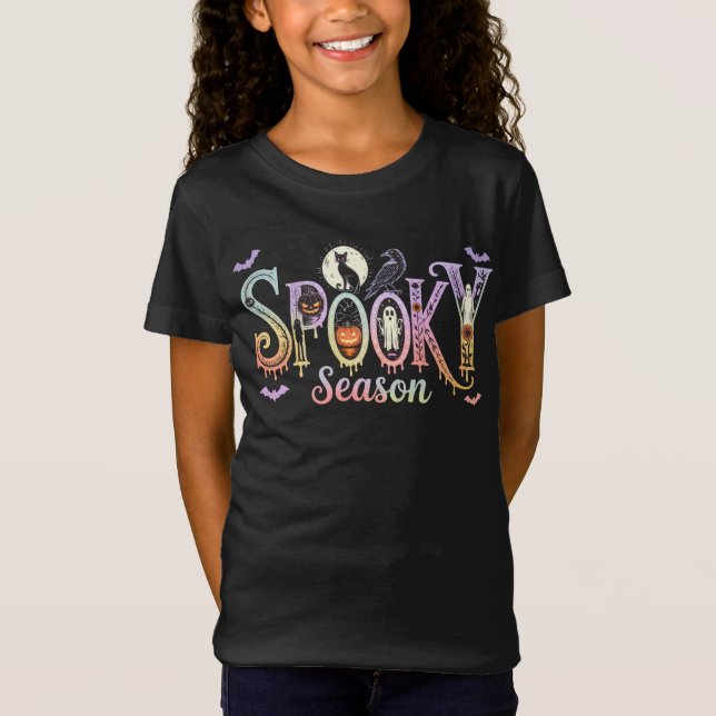 Camiseta Muito Fofo para Assustar | Halloween  (Frente)