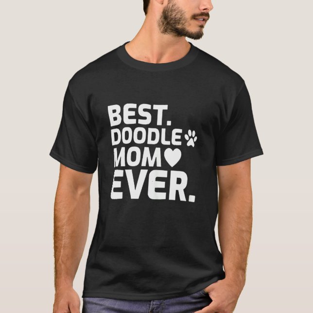 Camiseta Mulher Cachorro de Goldendoodle Melhor Doodle Mãe  (Frente)