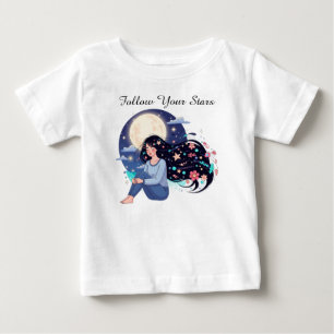 Camiseta Mulher Celestial Segue Tuas Estrelas Arte Impresso