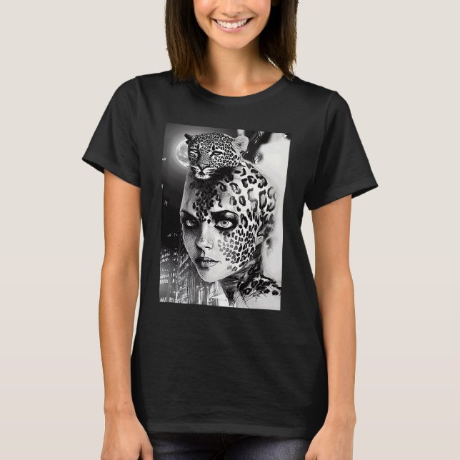 Camiseta Mulher com uma impressão de leopardo preto e branc (Frente)