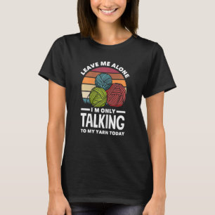 Camiseta Mulher Crochetando Crochet Falando Com Meu Farão H