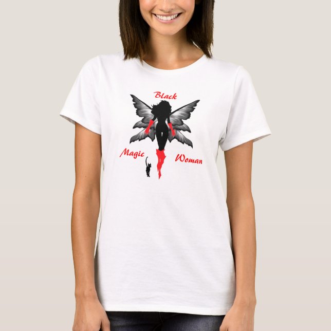 Camiseta Mulher da magia negra das mulheres. (Frente)