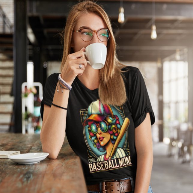 Camiseta Mulher Determinada Com Potência: Melhor Mãe De Bas (Criador carregado)
