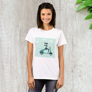 Camiseta Mulher Em Um Patinete