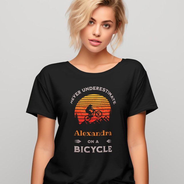 Camiseta Mulher engraçada ciclismo personalizado MTB (Criador carregado)