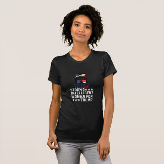Camiseta Mulher Inteligente Forte para Mulheres Trump Girl