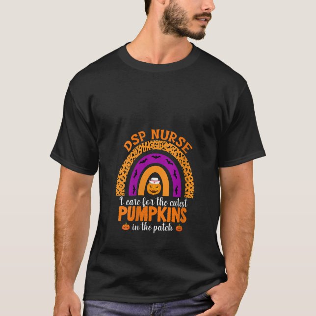 Camiseta Mulher Leopard Rainbow DSP Enfermeira Eu Me Preocu (Frente)