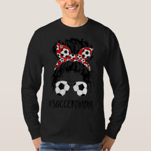 Camiseta Mulher Mama Dia de as mães de futebol Messy Bun