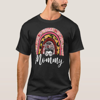 Camiseta Mulher Mamãe Leopardo Floral Rainbow Messy Bun Mot